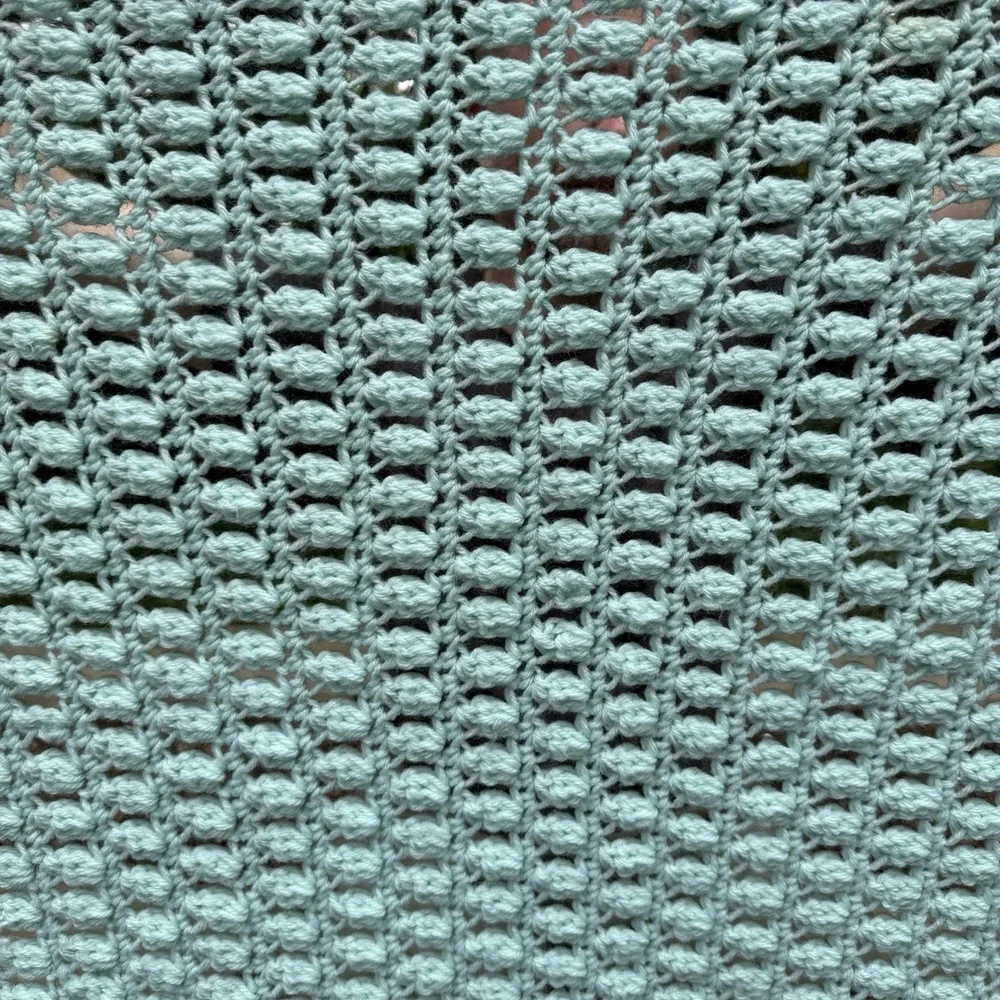 Handmade Crochet Afghan Throw 47x55 Mint Green Puff Stitch Scalloped Edge